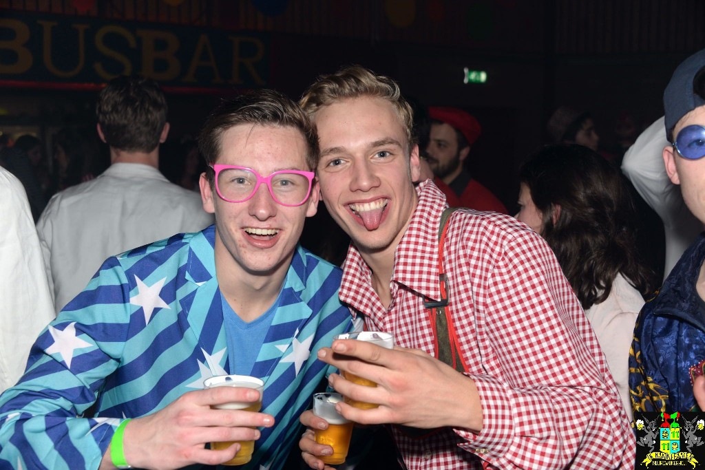 ../Images/Het Opwarmbal 314.jpg